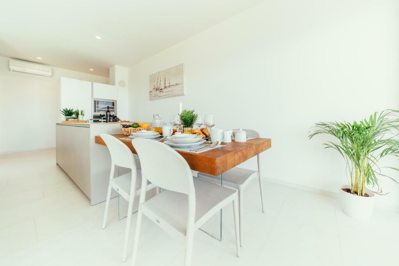 Unique Luxury Designers Apartment Right Next To The Beach Sukošan Exterior foto